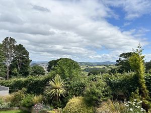 Photo 4- click for photo gallery